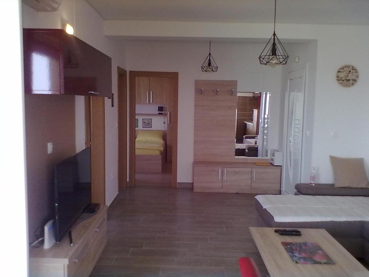Apartman Mihalj Zadar-Rtina Miletici Exteriör bild