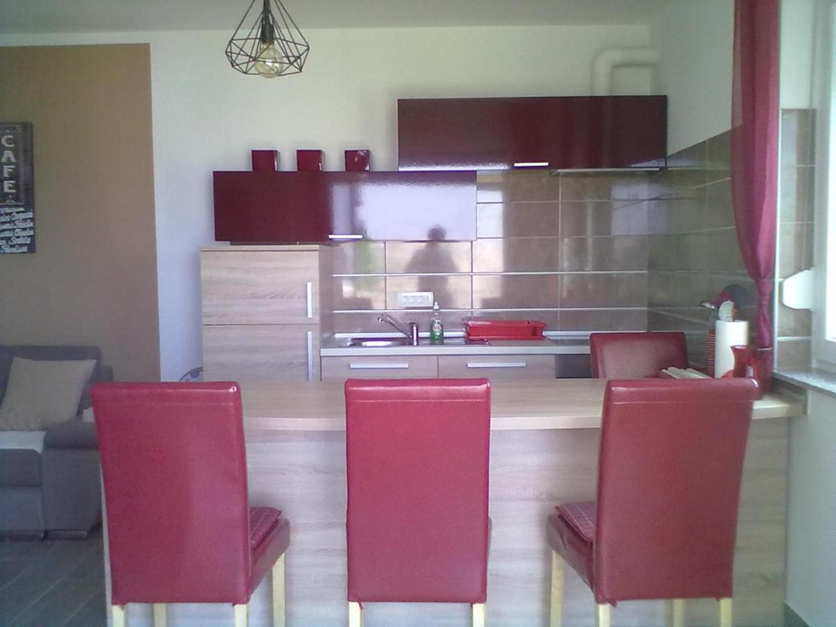 Apartman Mihalj Zadar-Rtina Miletici Exteriör bild