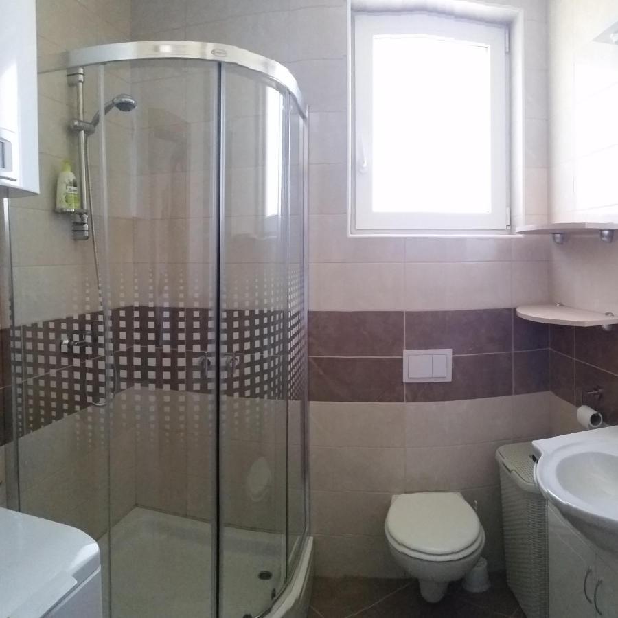 Apartman Mihalj Zadar-Rtina Miletici Exteriör bild